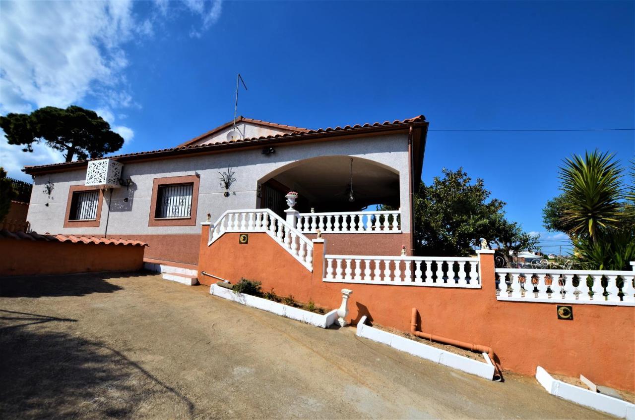 Villa Olombel Massanet De La Selva Екстер'єр фото